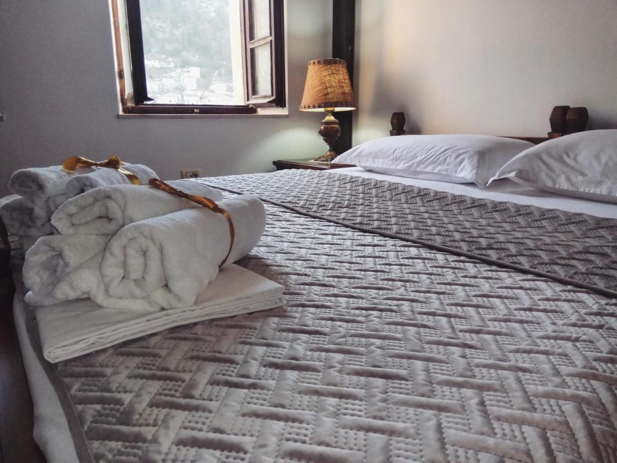 Timo'S Guest House เบราท ภายนอก รูปภาพ